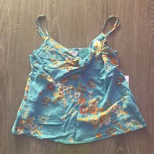 Blue crop top size small NEVER been worn💗